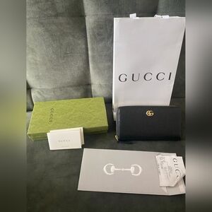 Gucci GG Marmont Black Zip Around Wallet